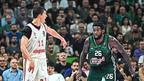 Kein Weg vorbei am Euroleague-Champion: Vladimir Lucic (l.) im Duell mit Athens Mathias Lessort, einem Ex-Bayern.