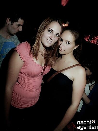 Heiß war die Nacht auch beim Nice!im Crux (Freitag 15.06.2012). Mehr Bilder unter: www.nachtagenten.de.