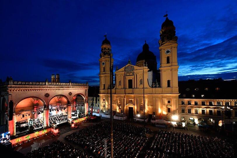 Einzigartiger Atmosphäre am Odeonsplatz