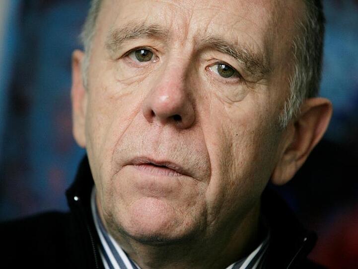 Sein Name ist mit einer speziellen Art der Rente verbunden: Ex-Bundesarbeitsminister Walter Riester (SPD).