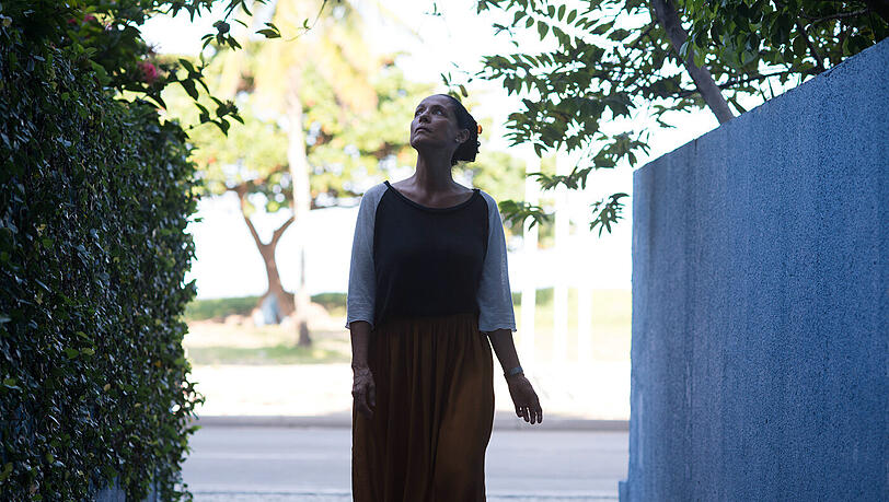Die große Sonia Braga spielt die bourgeoise Widerständlerin in "Aquarius". Die große Sonia Braga spielt die bourgeoise Widerständlerin in "Aquarius".