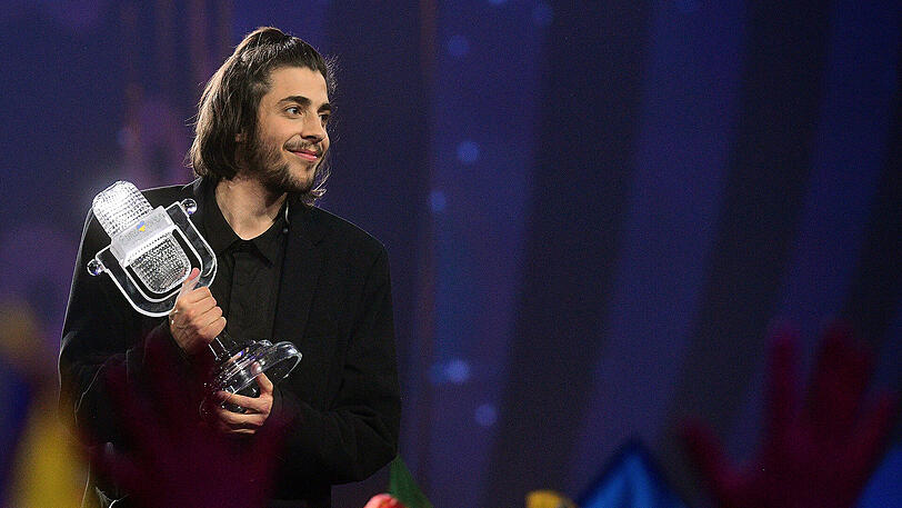 Ganz anders sah es hingegen bei Salvador Sobral aus. Der Teilnehmer aus Portugal gewann den ESC 2017. Die Freude natürlich dementsprechend groß.