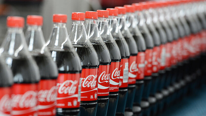 Coca Cola soll bald weniger Zucker enthalten - aber noch genauso gut schmecken.