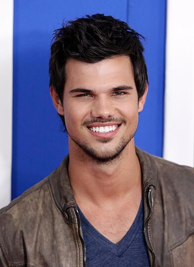 ... Taylor Lautner zusammen!