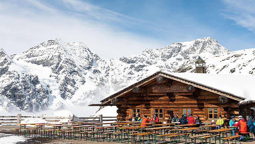 Urige Einkehr: die Madritschhütte im Skigebiet Sulden Urige Einkehr: die Madritschhütte im Skigebiet Sulden