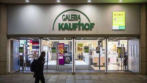 Eine Filiale von Galeria Kaufhof. Die Kette steckt in einer finanziellen Krise.