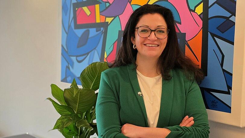 Verm&ouml;gensberaterin Melanie Frasheri kennt die Sorgen und Bed&uuml;rfnisse der Anleger. Die Finanzexpertin bietet eine transparente, pers&ouml;nliche Betreuung mit einer klaren Strategie.