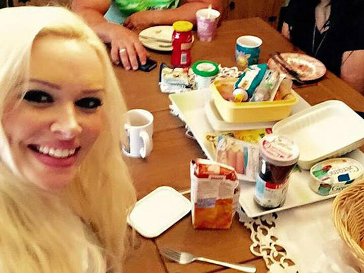 Daniela Katzenbergers Frühstücks-Look