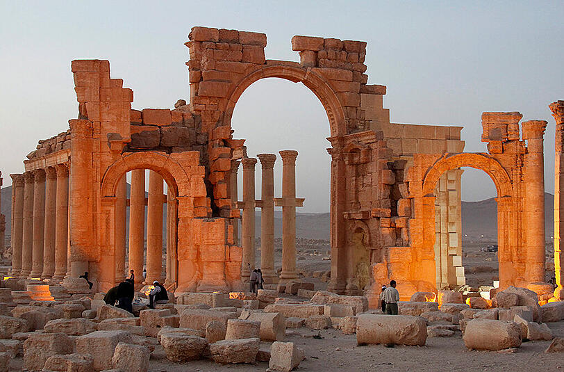 Der IS wütete bereits in der Wüstenstadt Palmyra. Jetzt hat die Terrororganisation auch den legendären Triumphbogen zerstört.