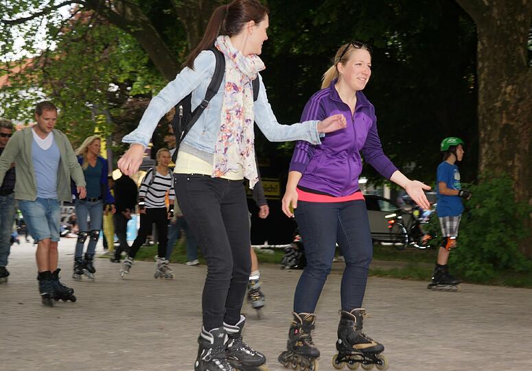 Sportlich: Der Saison-Auftakt der AOK-Blade-Night.