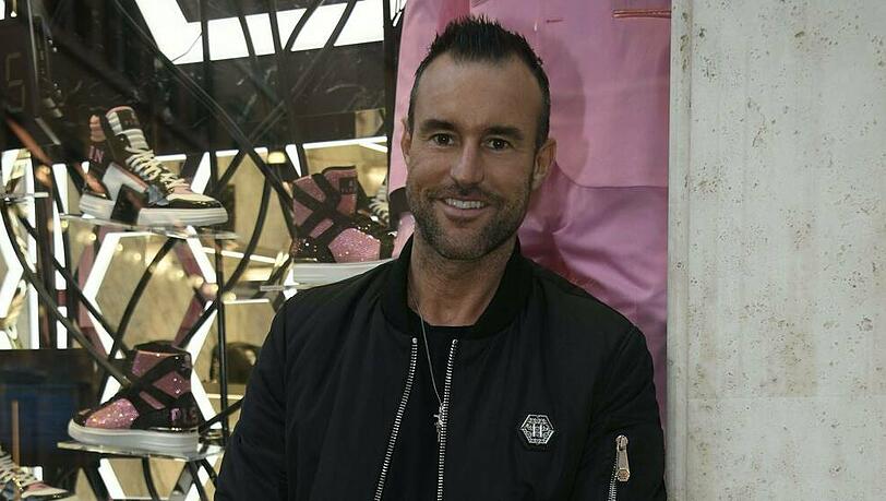 Designer Philipp Plein möchte den Streit mit Ferrari beilegen. Designer Philipp Plein möchte den Streit mit Ferrari beilegen.