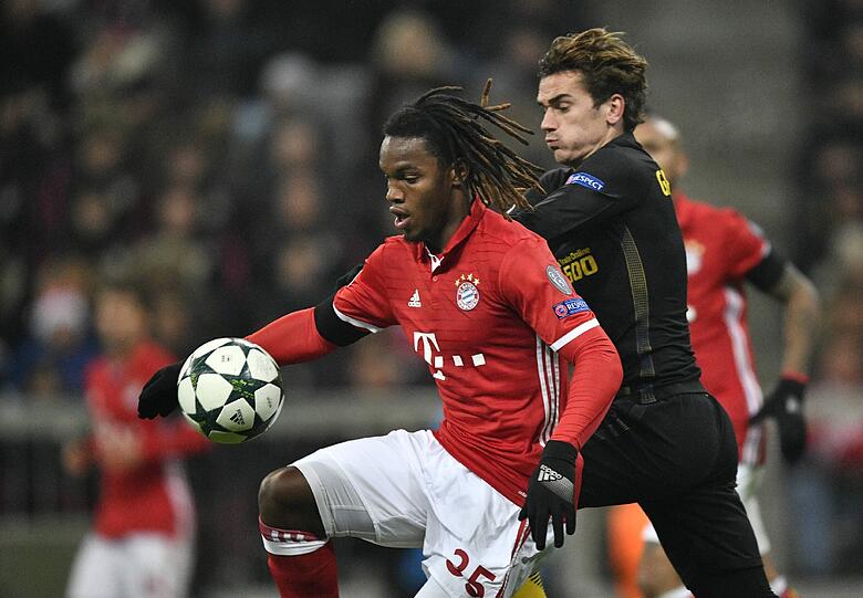 Renato Sanches Note 3: Eines der besseren Spiele des Portugiesen.  
Schöner Pass in den Lauf von Robben (54.), traute sich mehr zu als  
zuletzt. Kann aber noch präsenter sein, das hat er bei der EM gezeigt.