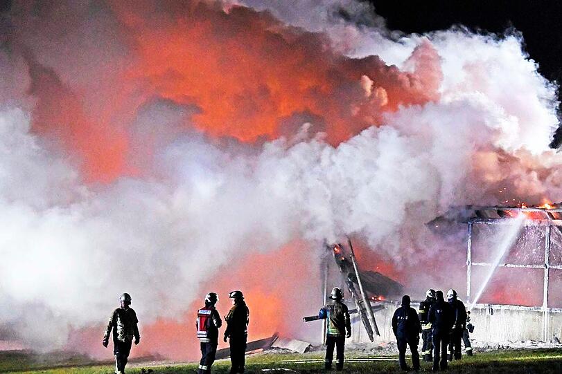 Bilder vom Großeinsatz der Feuerwehr in Aying.