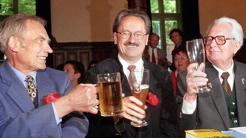 Da waren die großen Drei der Münchner SPD noch komplett (v.l.): Georg Kronawitter, Christian Ude und Hans-Jochen Vogel.