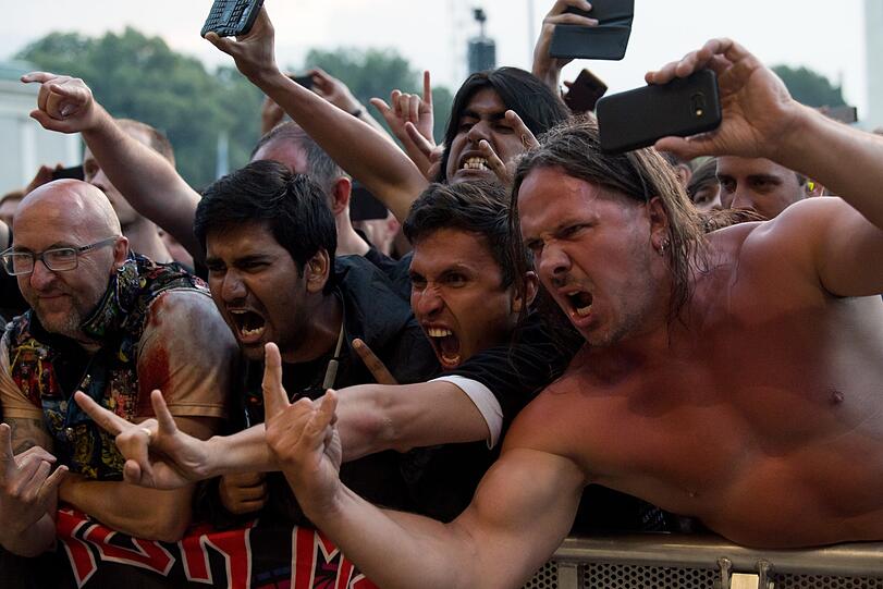Rocker im Herzen: Die Fans bei Rockavaria