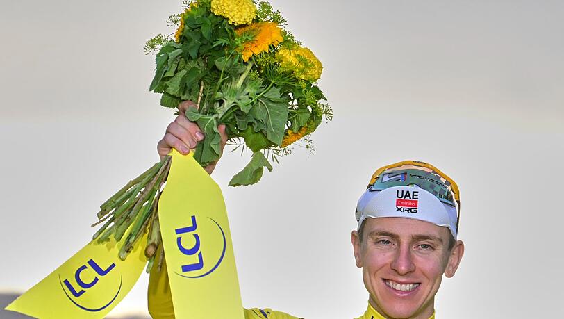 Tour-de-France-Sieger Tadej Pogacar nimmt die Vuelta in Angriff. (Archivbild)