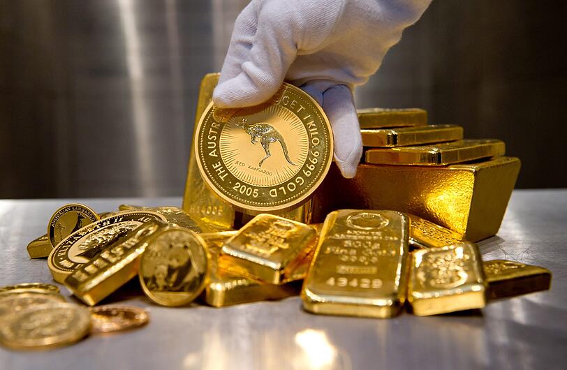Einer Augsburgerin wird vorgeworfen, Gold im Wert von mehreren hunderttausend Euro geklaut zu haben. (Symbolbild)