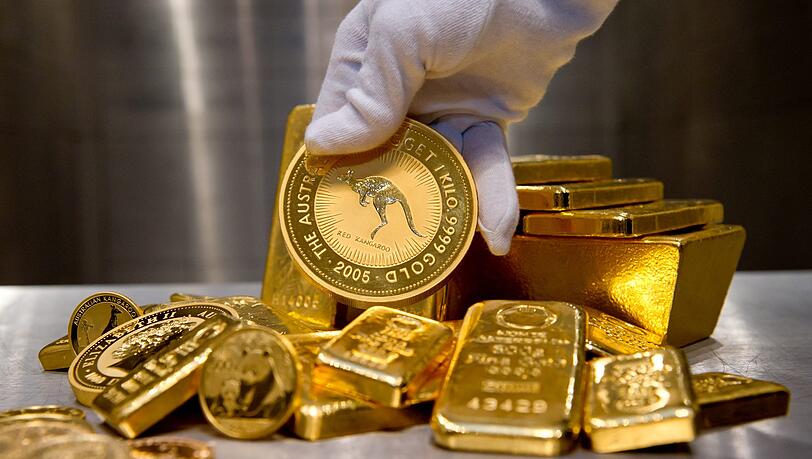 Einer Augsburgerin wird vorgeworfen, Gold im Wert von mehreren hunderttausend Euro geklaut zu haben. (Symbolbild) Einer Augsburgerin wird vorgeworfen, Gold im Wert von mehreren hunderttausend Euro geklaut zu haben. (Symbolbild)