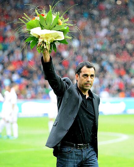 Trainer Robin Dutt verabschiedet sich vom SC Freiburg.