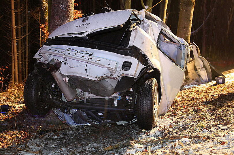 Im Landkreis Traunstein kam es am Mittwochnachmittag zu einem schrecklichen Unfall.
