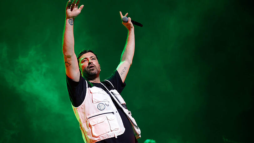 Marteria bei einem früheren Auftritt. Er gilt als einer der Headliner auf dem Chiemsee Reggae Festival. Marteria bei einem früheren Auftritt. Er gilt als einer der Headliner auf dem Chiemsee Reggae Festival.