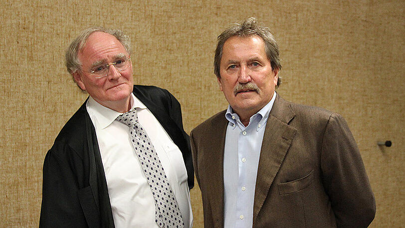 Vor der Verhandlung: Klaus Thannhuber (r.) mit seinem Anwalt Albrecht Heyng. Vor der Verhandlung: Klaus Thannhuber (r.) mit seinem Anwalt Albrecht Heyng.