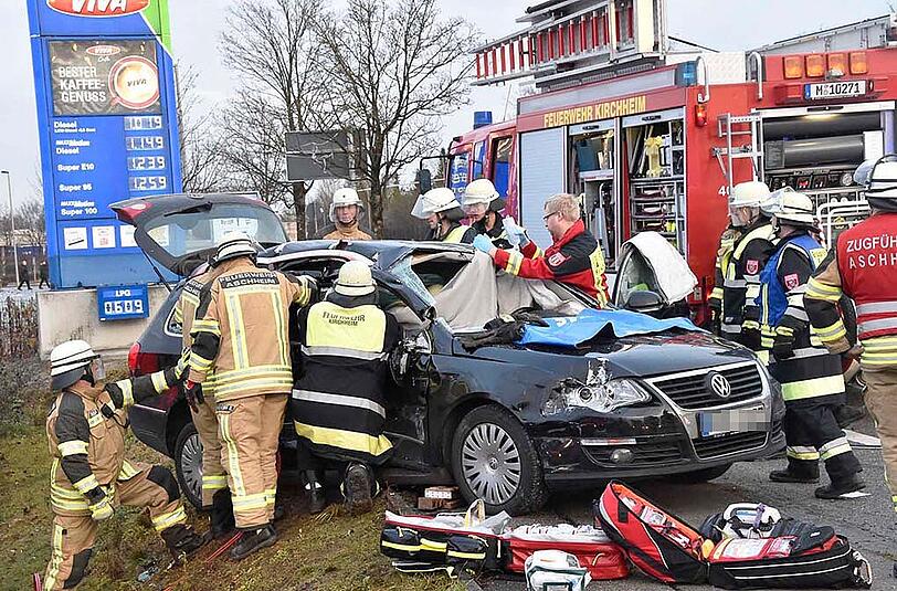 Am Montagmorgen kollidierten in Kirchheim drei Fahrzeuge miteinander, offenbar war eine ausgefallene Ampel der Grund für den Zusammenstoß.