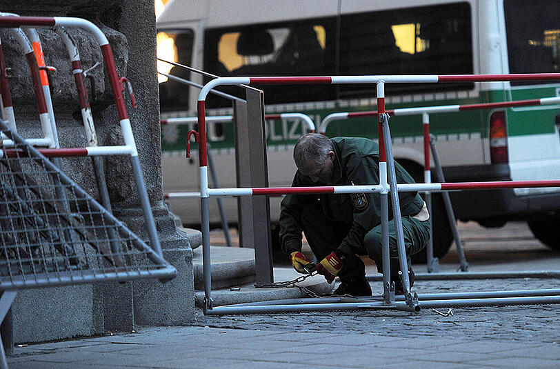 Bilder von der Sicherheitskonferenz 2015: Auch in diesem Jahr werden wieder etliche Polizisten für die Sicherheit in München sorgen. 3.700 Beamte werden im Einsatz sein, daneben gibt es noch etliche weitere Sicherheitsmaßnahmen. (Archivbild)