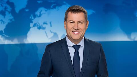 Führen Jens Riewa und Co. künftig 30 Minuten lang durch die "Tagesschau"?