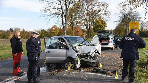 Das verunglückte Auto des Ehepaares.