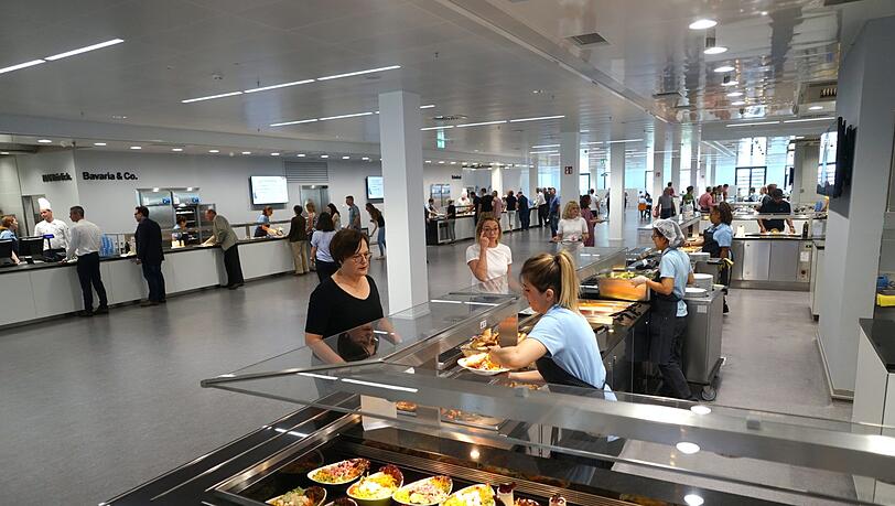 Die Kantine am neuen Standort. Die Kantine am neuen Standort.