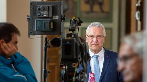 Joachim Herrmann (CSU), Innenminister von Bayern. Foto: Peter Kneffel/dpa/Archivbild