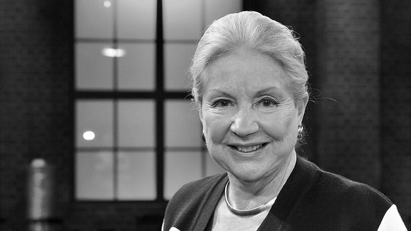 Die charismatische Schauspielerin und Sängerin Johanna von Koczian ist am 10. Februar 2024 mit 90 Jahren verstorben.