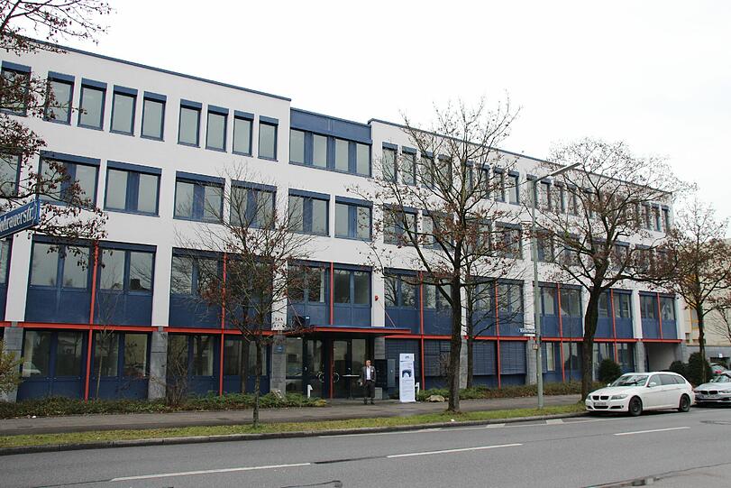 Hier in der Kistlerhofstraße entsteht ein außergewöhnliches Wohnprojekt für Studenten und Flüchtlinge. Foto: Linda Jessen