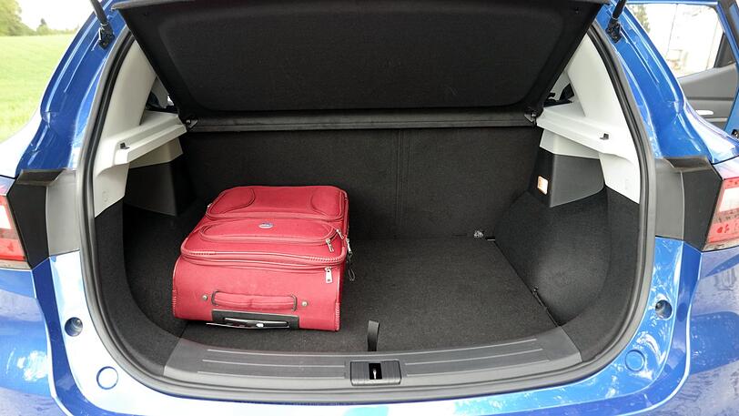 In den Kofferraum des MG ZS EV passen 448 bis 1.116 Liter Gepäck.