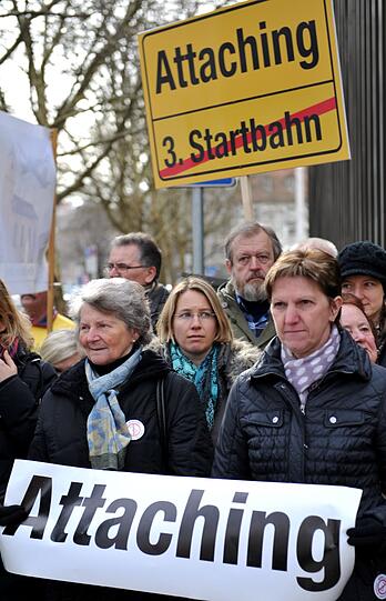 Weitere Bilder von dem Protest vor dem Bayerischen Verwaltungsgerichtshof in München.