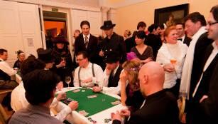 Auch am Spieltisch geht es hoch her Auch am Spieltisch geht es hoch her