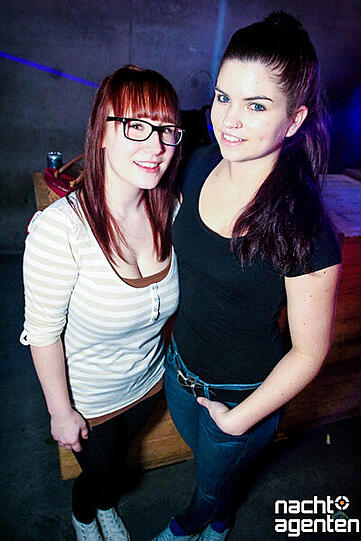 Die besten Party-Bilder vom Samstag. Hier im Neuraum.