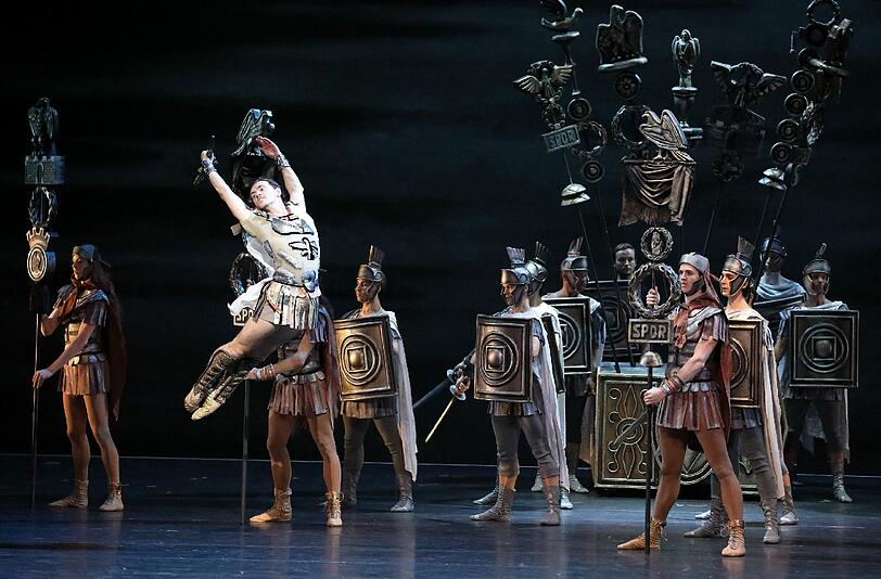 Sergej Polunin als Crassus.