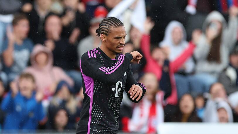 Leroy Sané hat auf den Flügeln mit Kingsley Coman und Serge Gnabry reichlich Konkurrenz. Leroy Sané hat auf den Flügeln mit Kingsley Coman und Serge Gnabry reichlich Konkurrenz.
