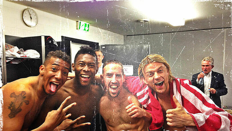 Und noch ein Foto von Tymoshchuk: "The champions, 2013!" Und noch ein Foto von Tymoshchuk: "The champions, 2013!"