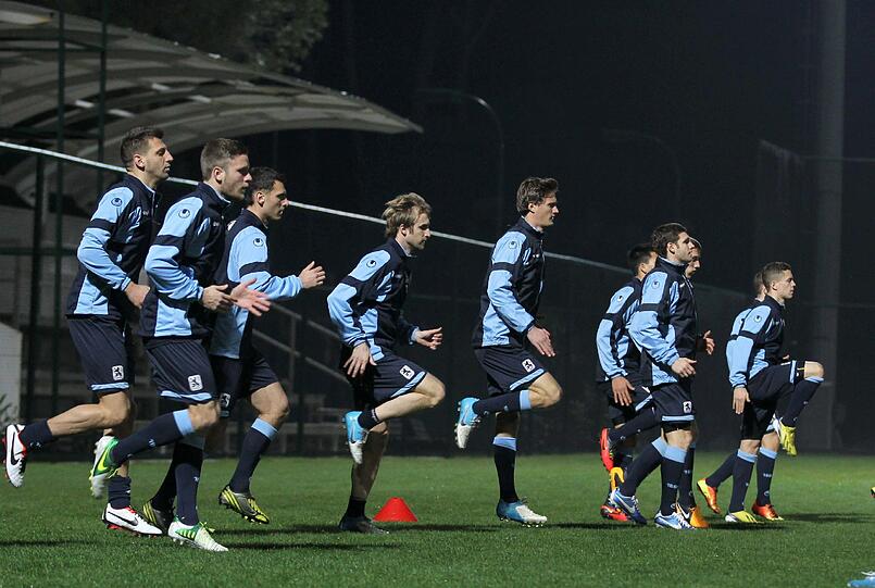 Warmlaufen für die erste Trainingseinheit.