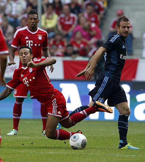 FC Bayern gegen den HSV im Telekom Cup: Die Bilder