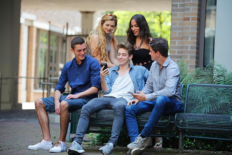 Telefonjoker: Das JiBB hilft bei Fragen zur Berufswahl.	Fotos: Tamás Magyar