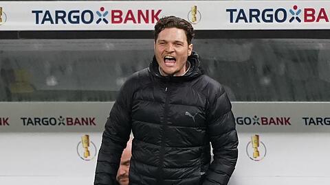 Dortmunds Trainer Edin Terzic könnte den BVB trotz der Erfolge verlassen. Grund: Marco Rose kommt.