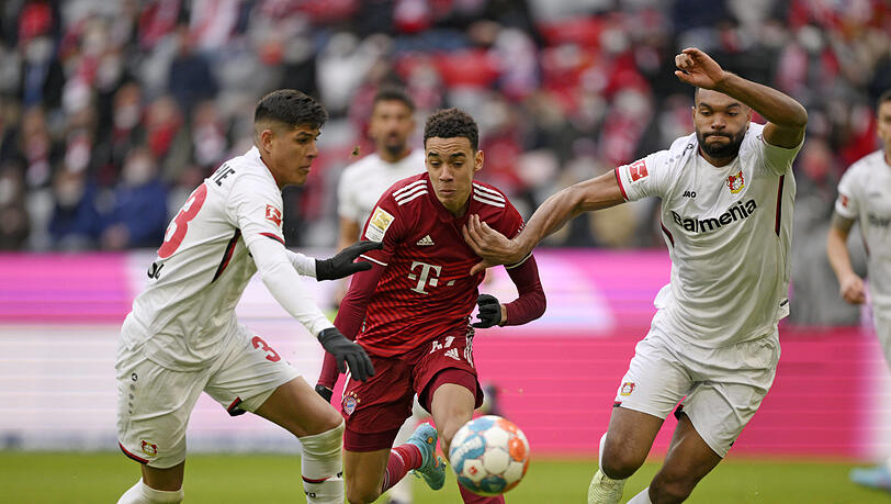 "Ich glaube nicht, dass das ein Spaziergang wird", sagt Klaus Augenthaler über das Spiel der Bayern um Musiala (M.) gegen Leverkusen