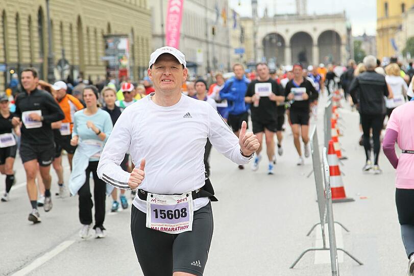 Waren Sie auch dabei beim München-Marathon 2011? Vielleicht finden Sie sich auf unseren Bilder. Viel Spaß beim Klicken!