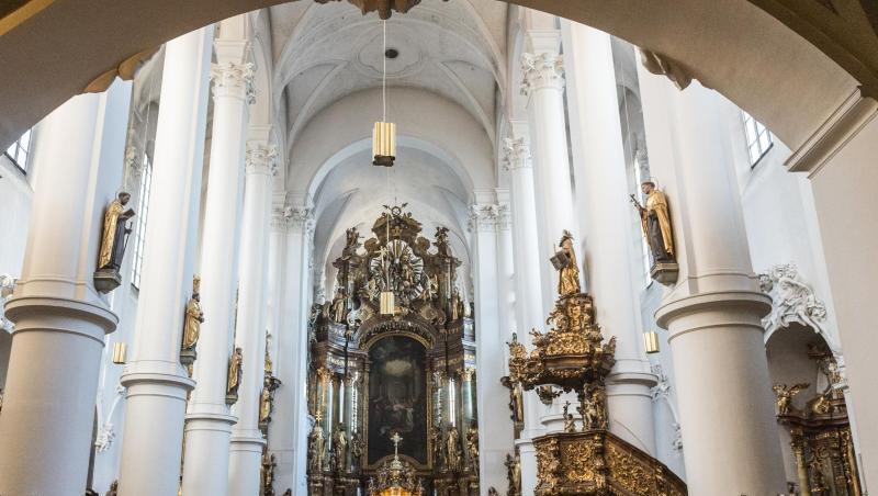 Blick in die Karmelitenkirche, die eine Universitätskirche der Technischen Universität München (TUM) wird. Foto: Armin Weigel/Archivbild Blick in die Karmelitenkirche, die eine Universitätskirche der Technischen Universität München (TUM) wird. Foto: Armin Weigel/Archivbild