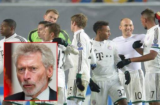 Beste Laune bei den Bayern in Moskaus Kältekammer nach dem gewonnenen CL-Spiel gegen ZSKA Moskau. Paul Breitner (kl. Bild) analysiert die Lage.
