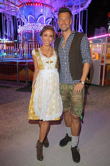 Flop: Annemarie Carpendales Dirndl erinnert an eine Tischdecke aus den Siebzigern